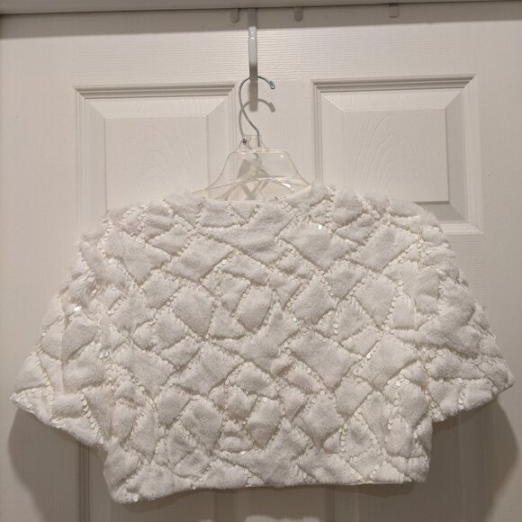 Wedding Shawl - Picture 3 of 3